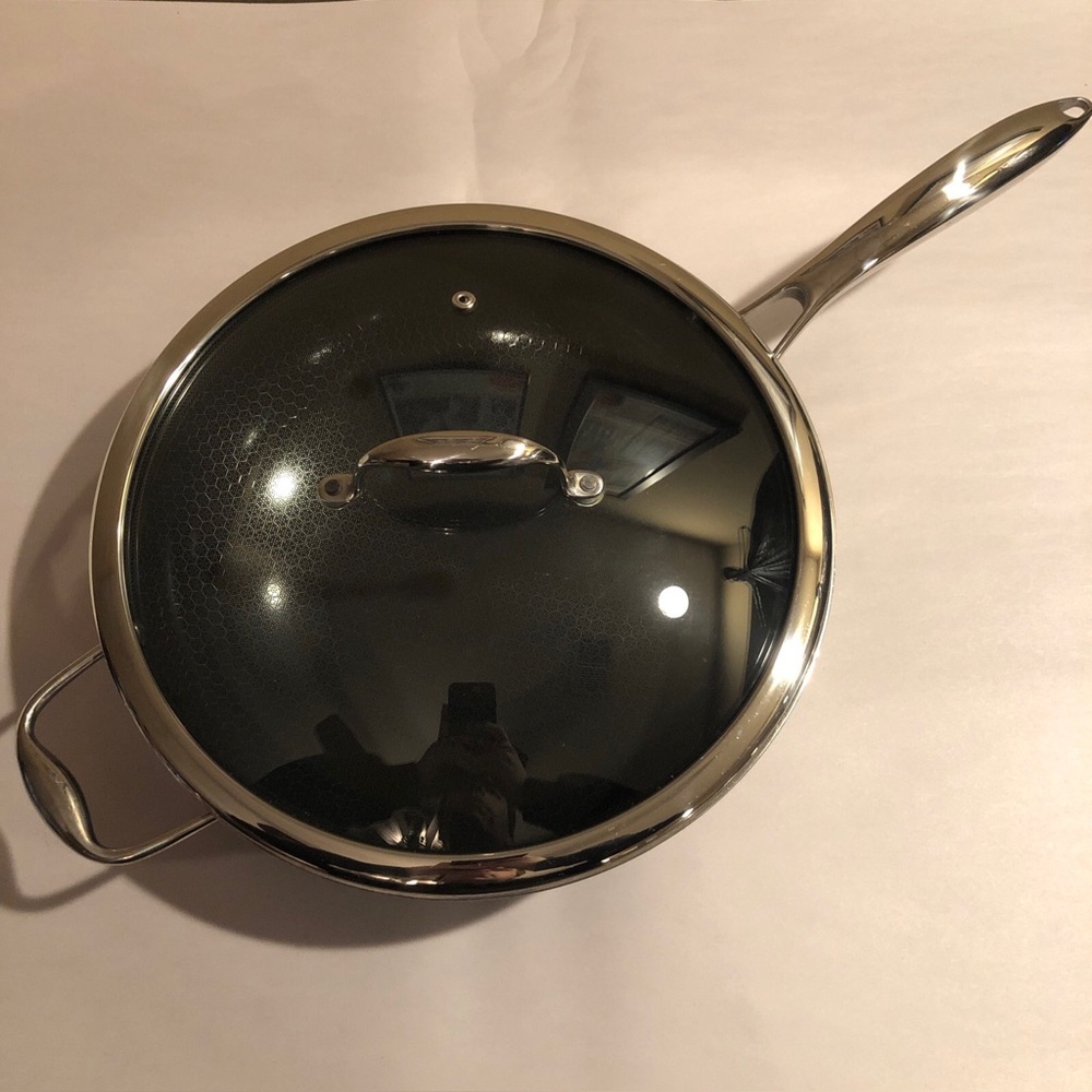 HexClad Hybrid Nonstick 12-Inch Wok Cookware with 12 inch Lid